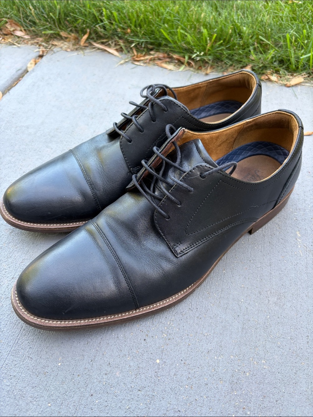 Men's Black 100% Leather Florsheim Cap-Toe Dress Shoes 11.5m